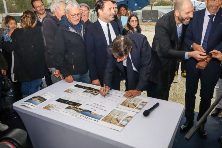 Pose de la 1re pierre - 9/10/2024