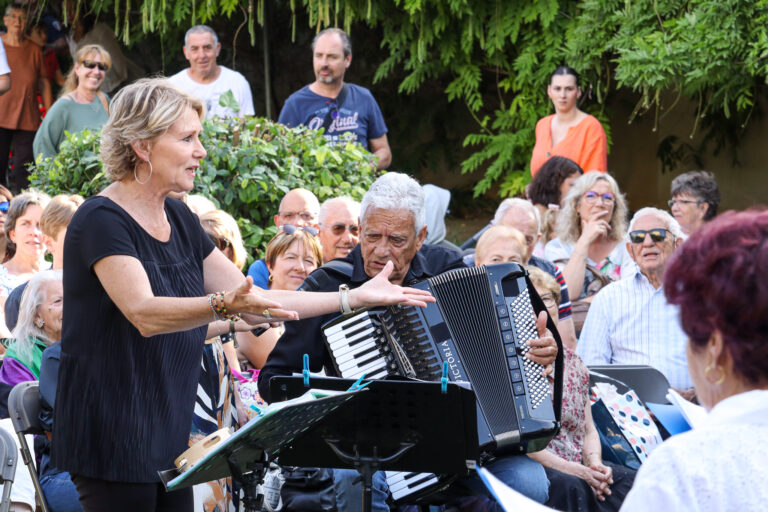 suarez, tagnati, fete, musique