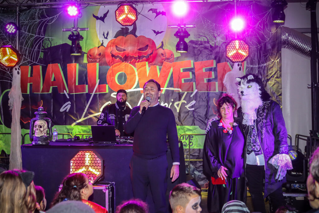 chapiteau, halloween, bal