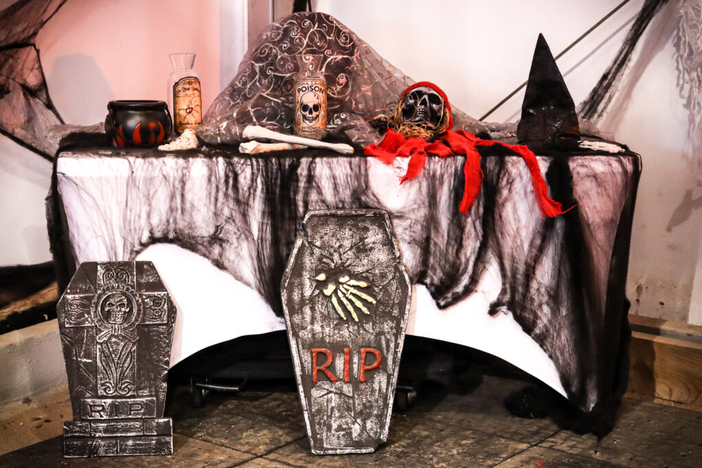 chapiteau, halloween, bal