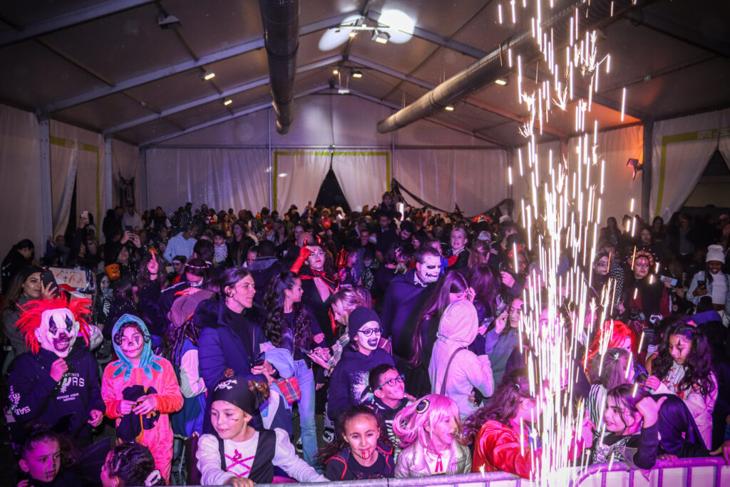 chapiteau, halloween, bal