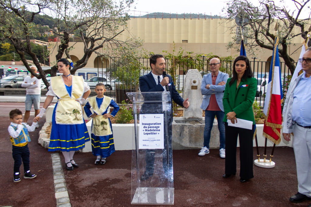 2025 10 17 Inauguration Passage Madeleine Lepeltier 29