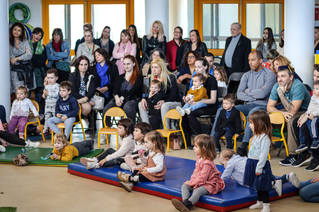 Suarez, Inauguration, Relais petite enfance