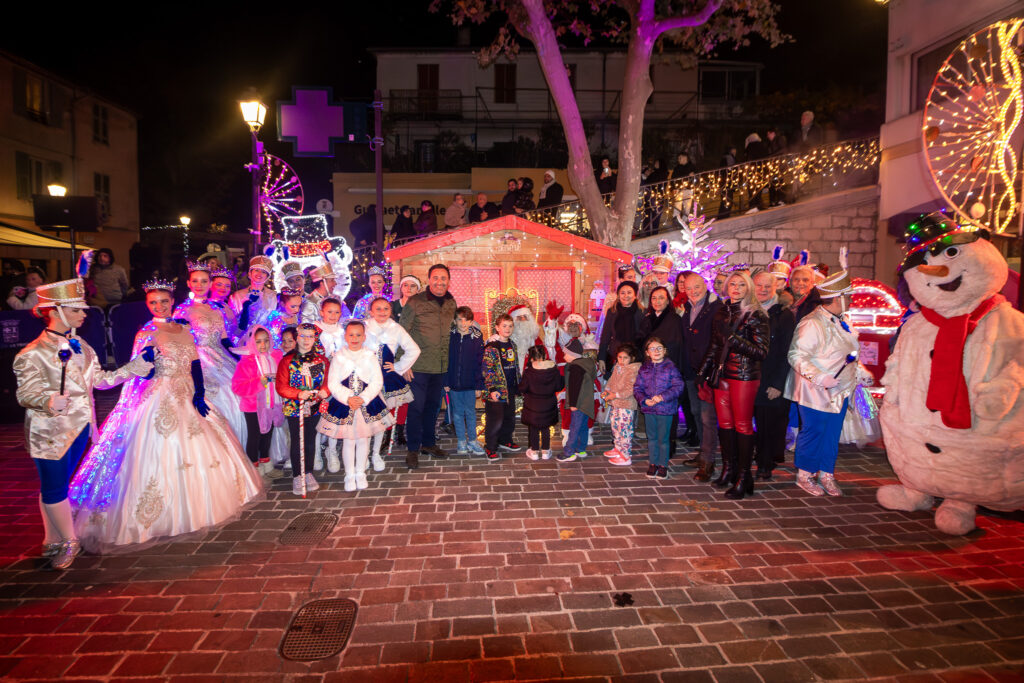 2025 12 6 Lancement Des Illuminations 35